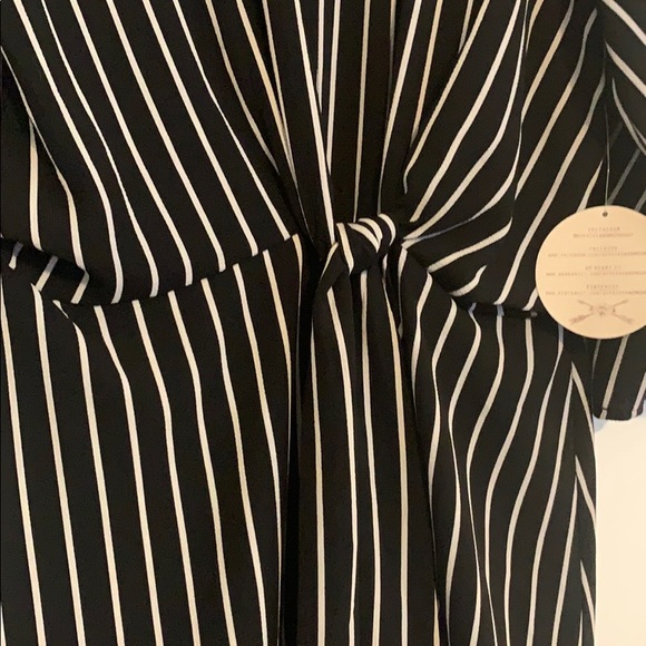 Cute work dress! - Picture 2 of 3